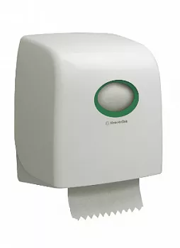 6953